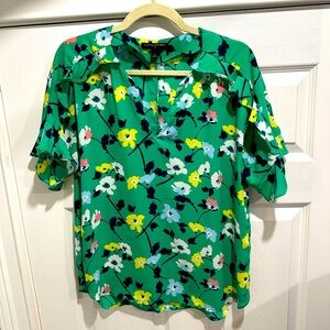 Banana Republic V-Neck top